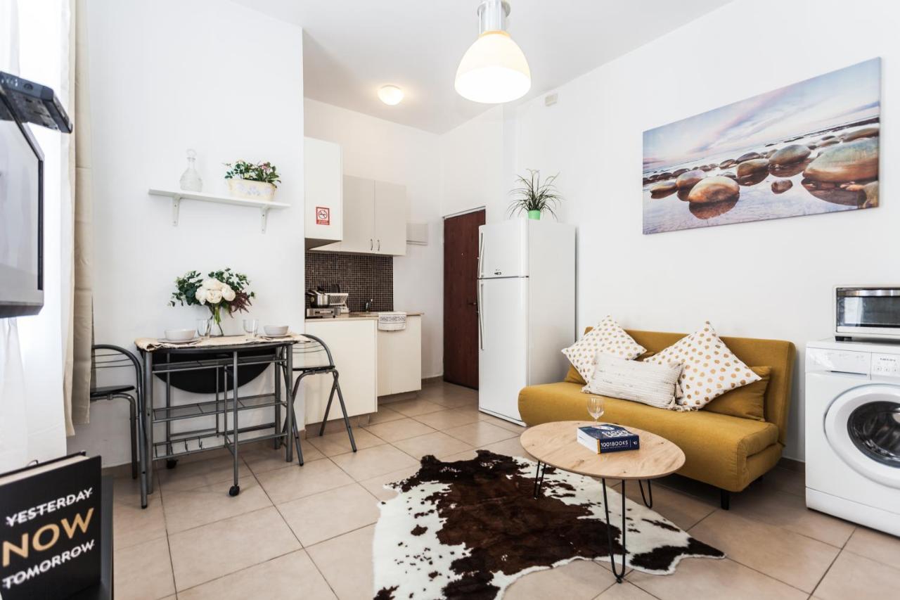 Sweet Home On The Beach Tel Aviv-Jaffa Exterior foto